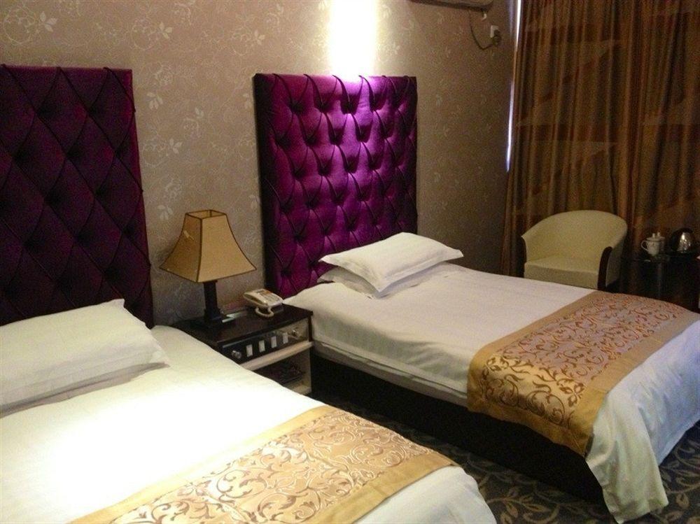 Jiujiu Holiday Hotel Xangai Exterior foto