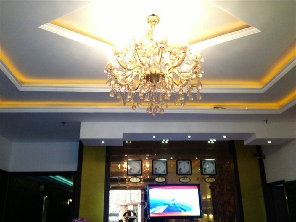Jiujiu Holiday Hotel Xangai Exterior foto