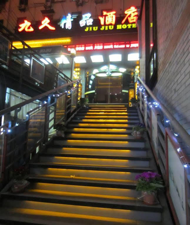 Jiujiu Holiday Hotel Xangai Exterior foto